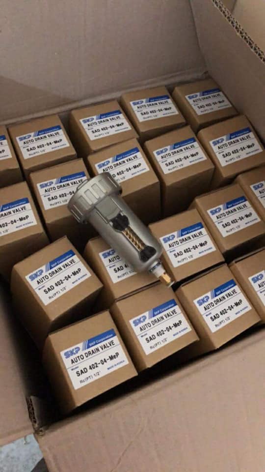 van xả nước tự động