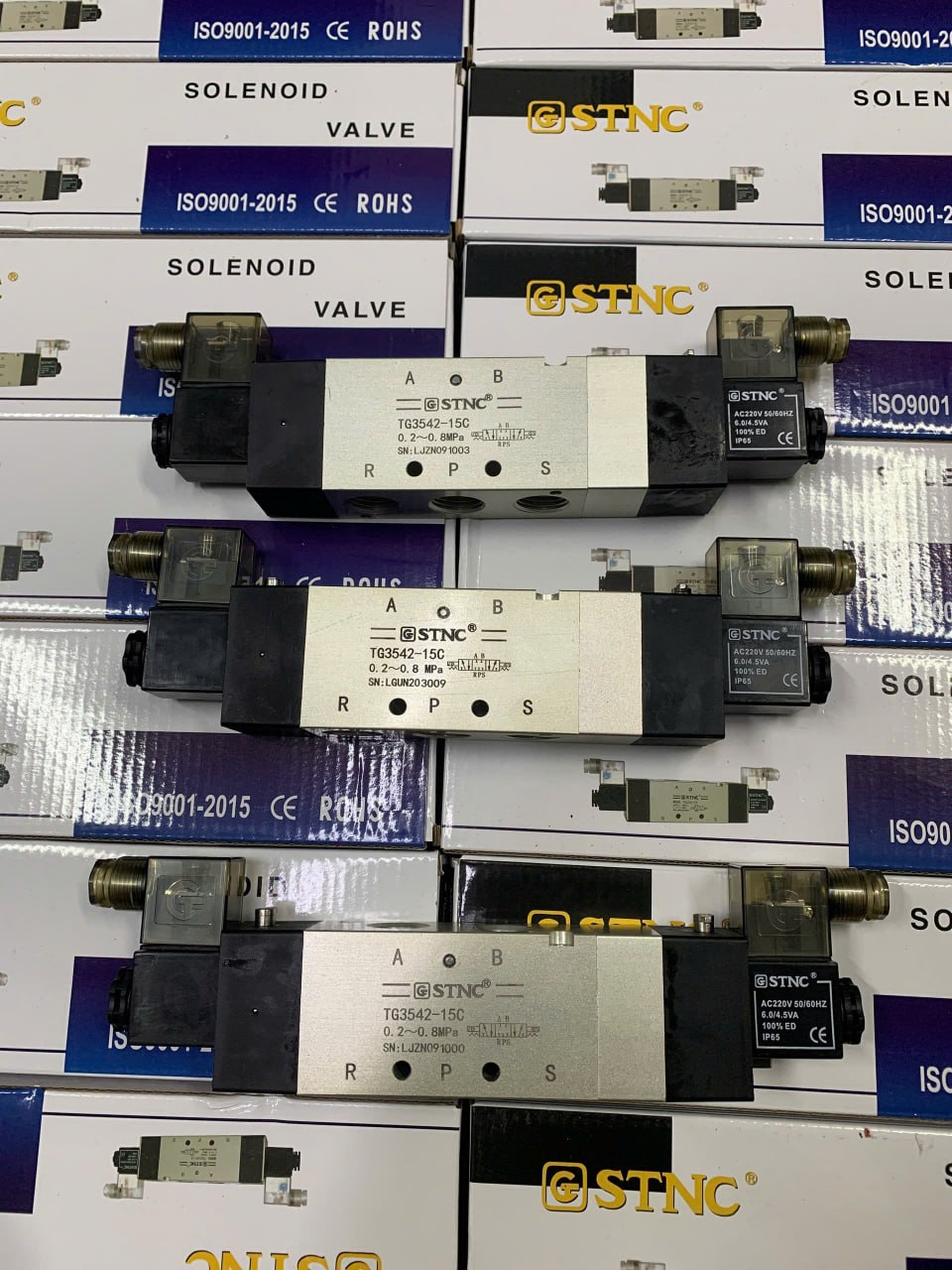 Van điện từ STNC TG3542