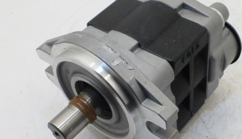 Bơm cánh gạt shimadzu SP 25 series