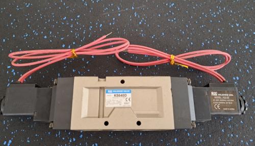 Van Điện Từ 5/3 KCC KS-640 Series Ren 1/2